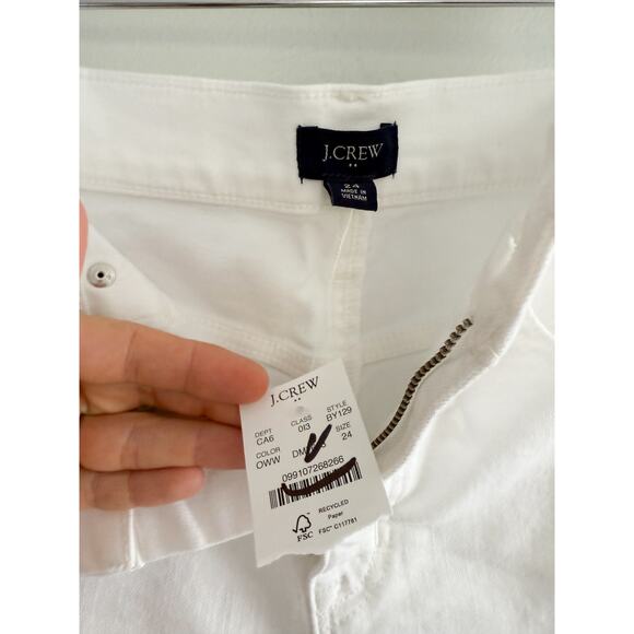 J.Crew Factory | NWT Classic White Denim Short For Women | Sz 24 - Picture 5 of 8